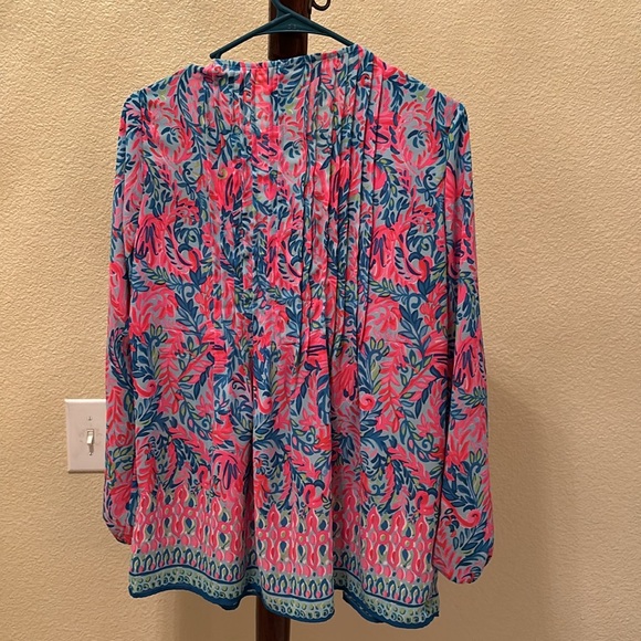 Lilly Pulitzer colorful flare blouse - Picture 2 of 3
